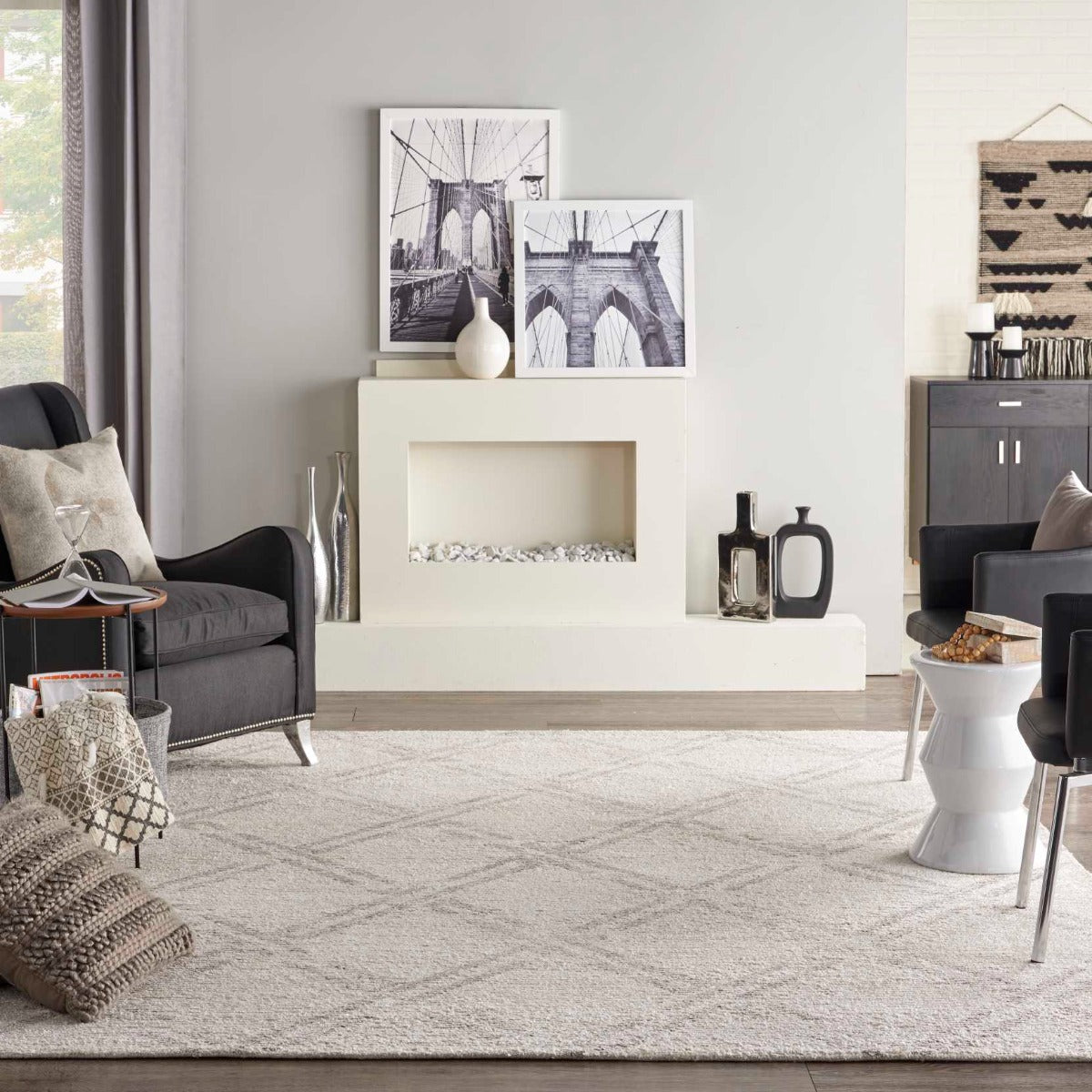Venosa Area Rug - Ivory/Grey
